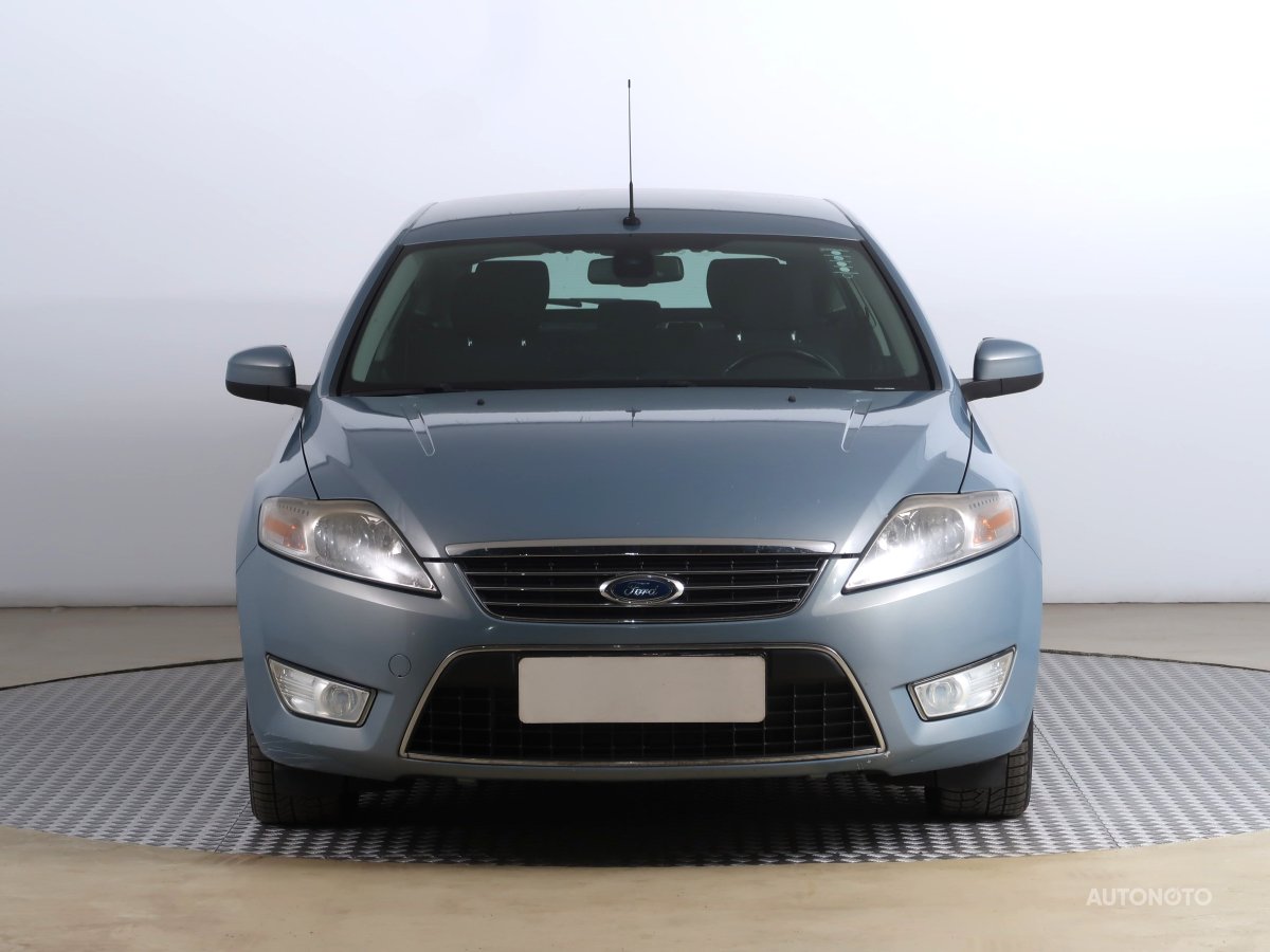 Ford Mondeo, 2010 - pohled č. 2
