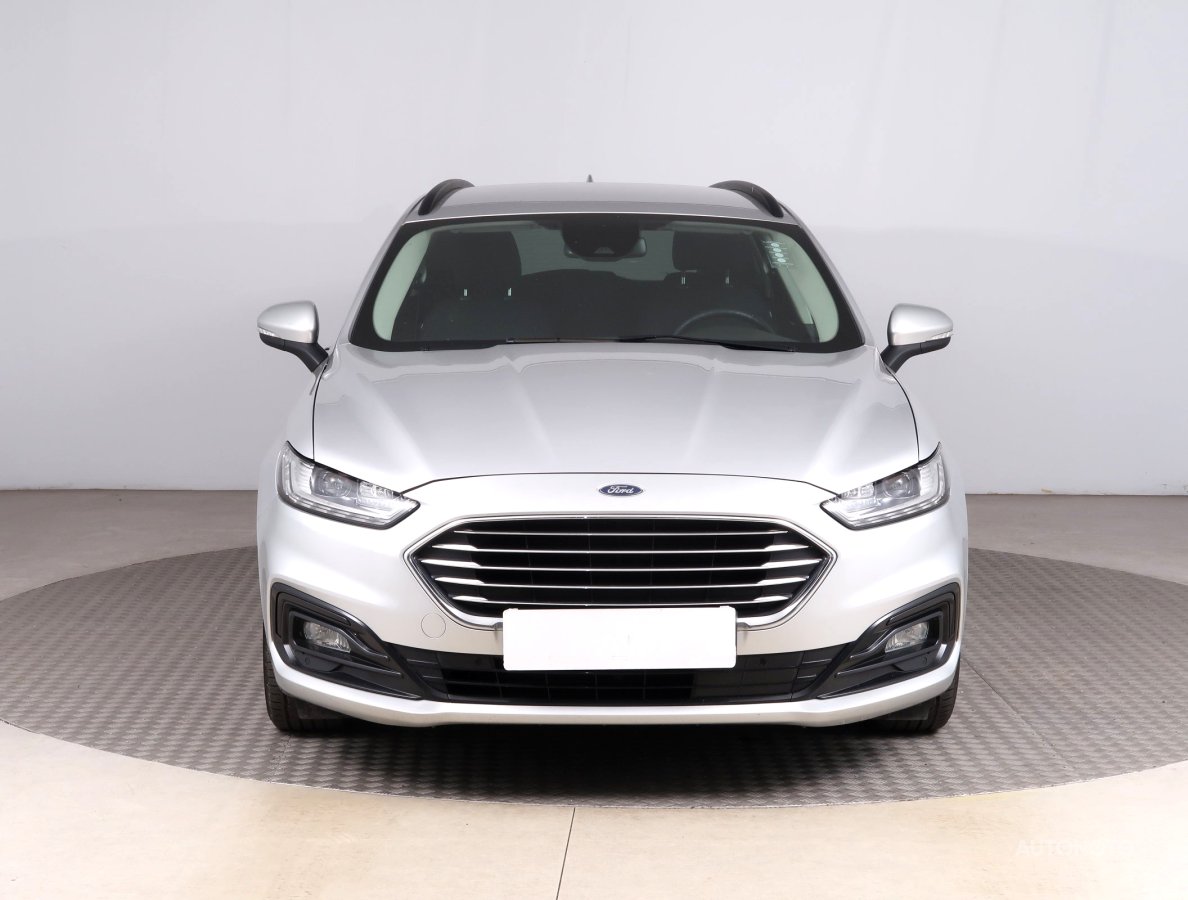 Ford Mondeo, 2021 - pohled č. 2