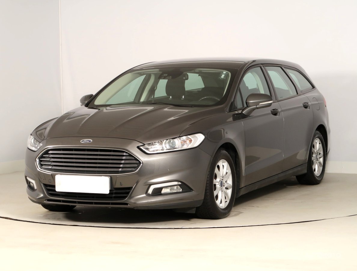 Ford Mondeo, 2018 - pohled č. 3