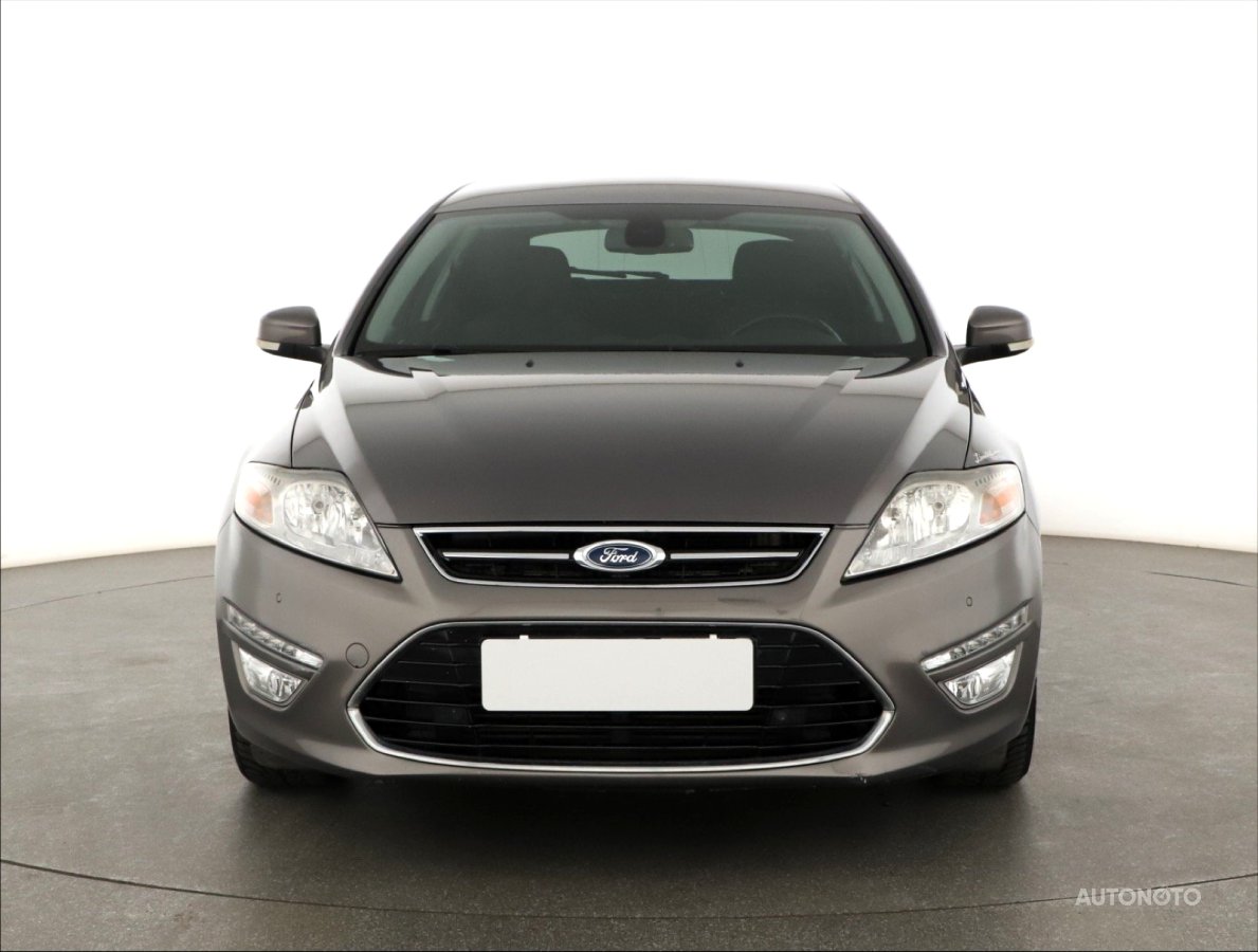 Ford Mondeo, 2013 - pohled č. 2