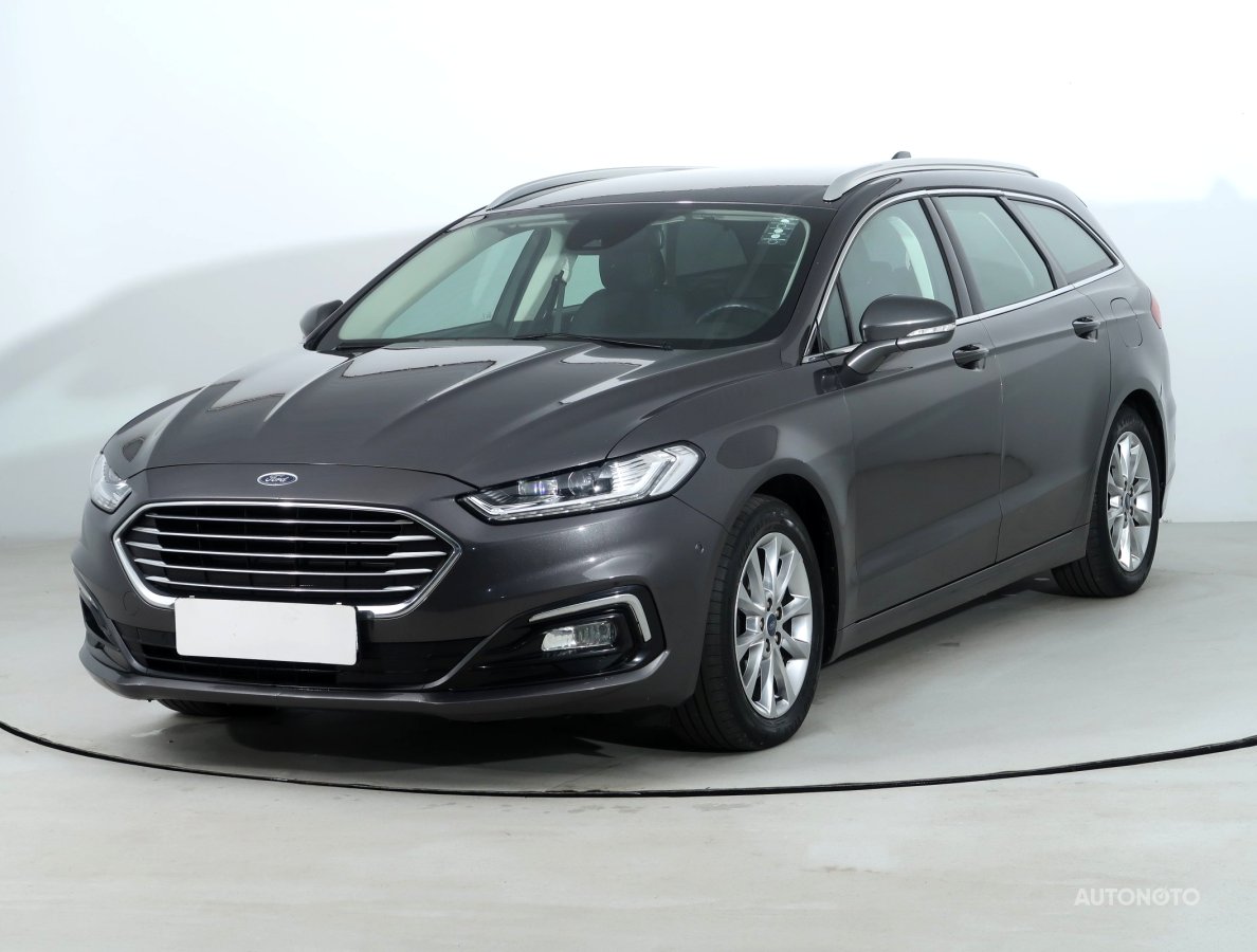 Ford Mondeo, 2020 - pohled č. 3