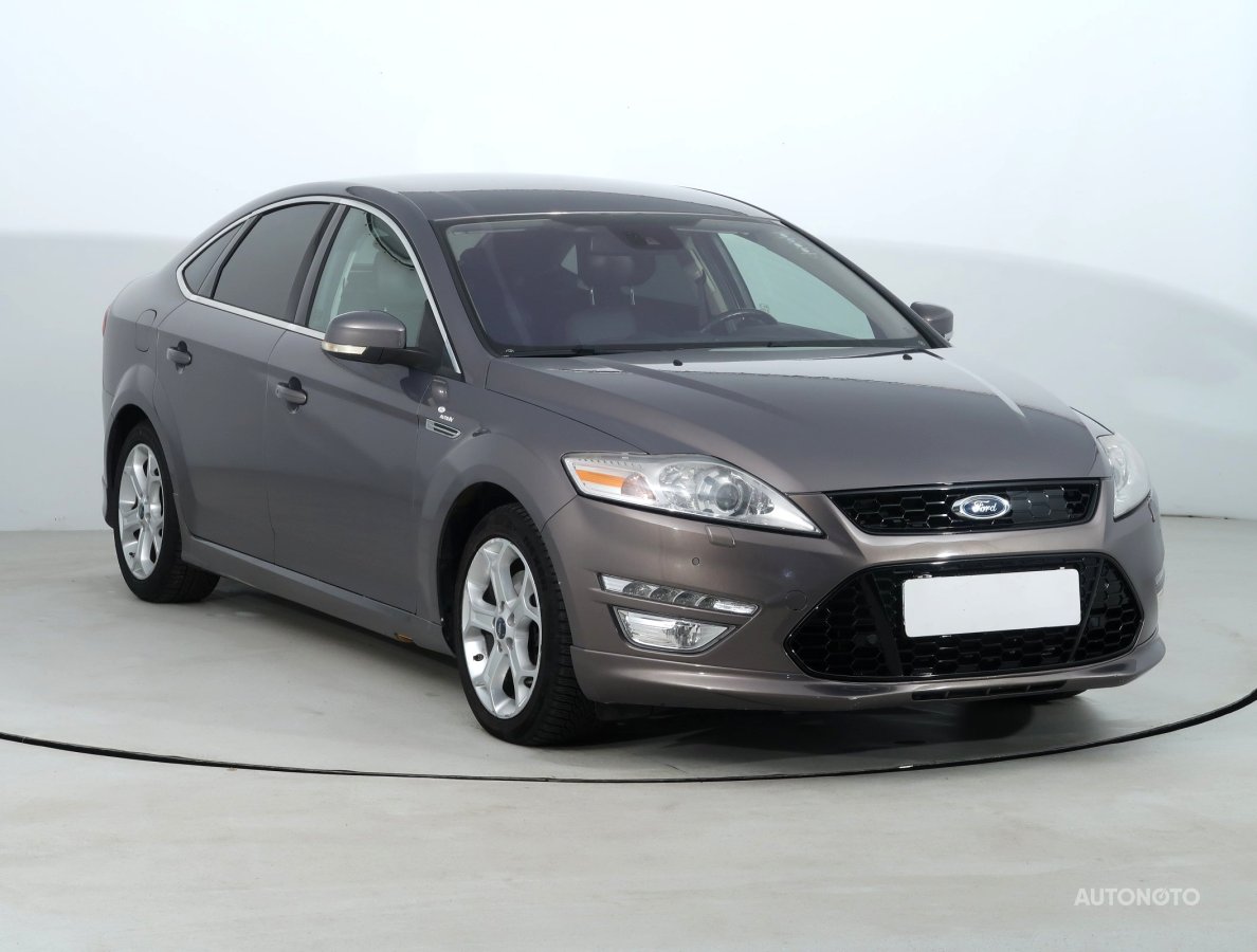 Ford Mondeo, 2011 - celkový pohled
