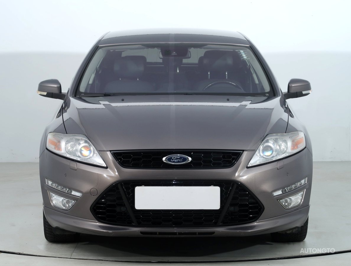 Ford Mondeo, 2011 - pohled č. 2