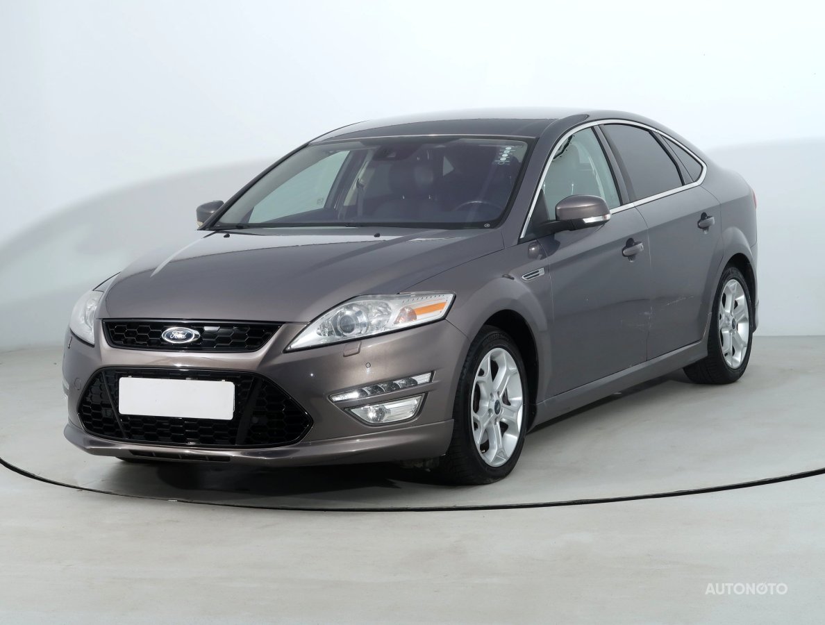 Ford Mondeo, 2011 - pohled č. 3