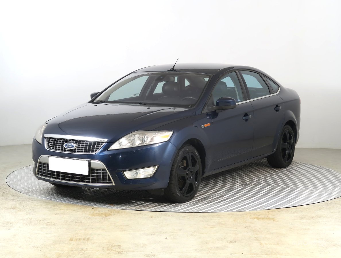 Ford Mondeo, 2010 - pohled č. 3