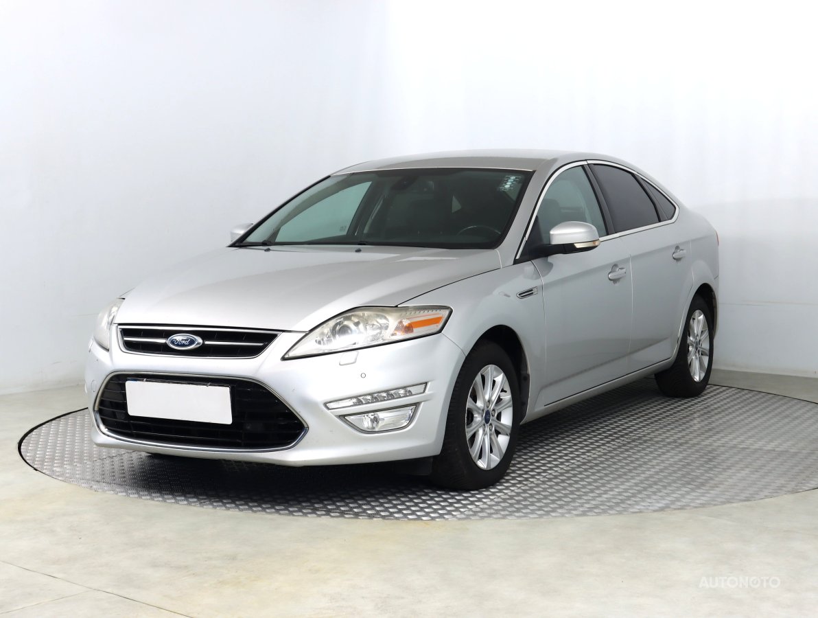 Ford Mondeo, 2012 - pohled č. 3