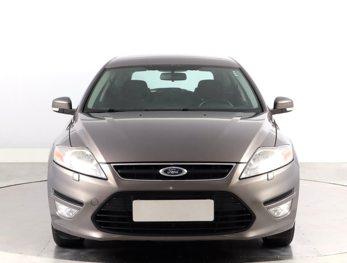 Ford Mondeo, 2013 - pohled č. 2