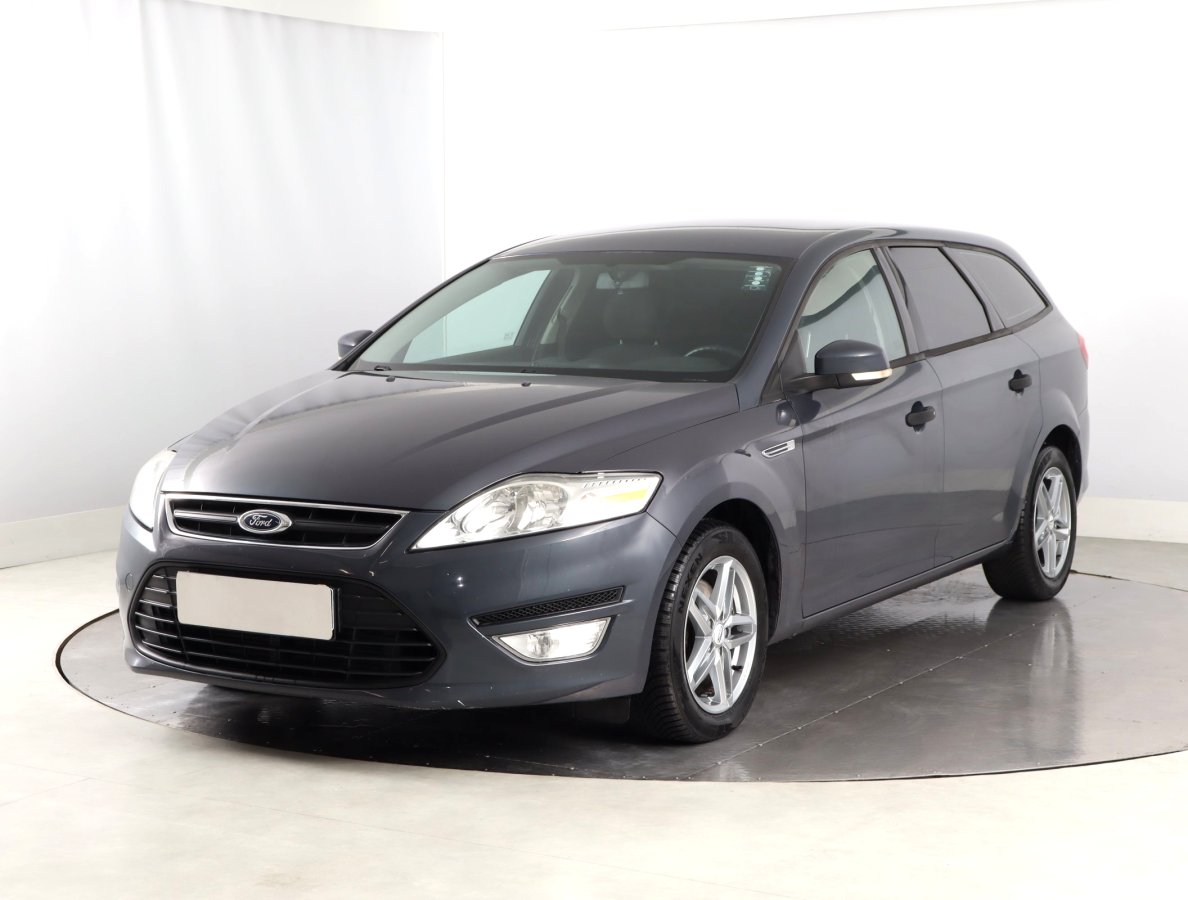 Ford Mondeo, 2012 - pohled č. 3