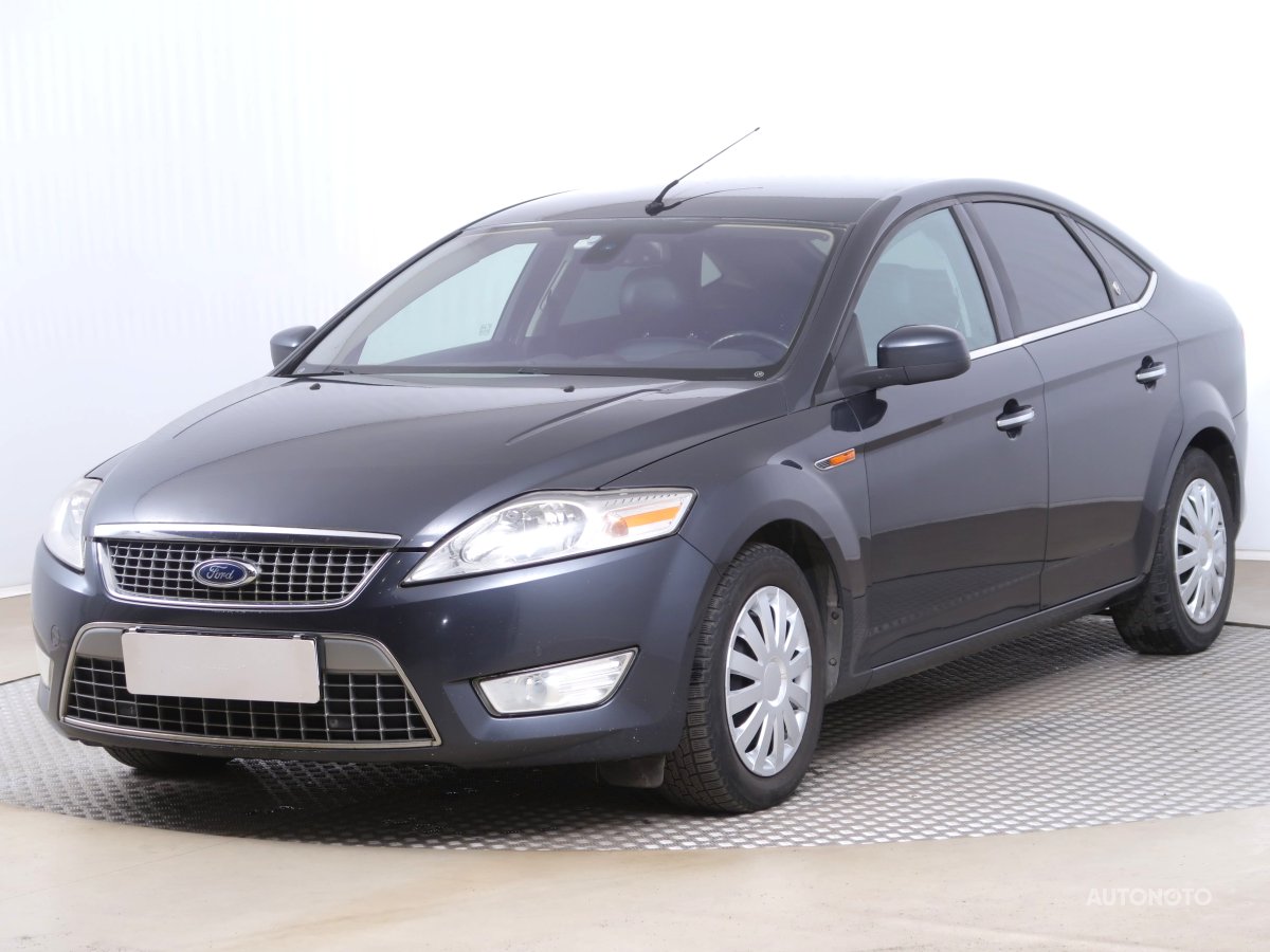 Ford Mondeo, 2010 - pohled č. 3