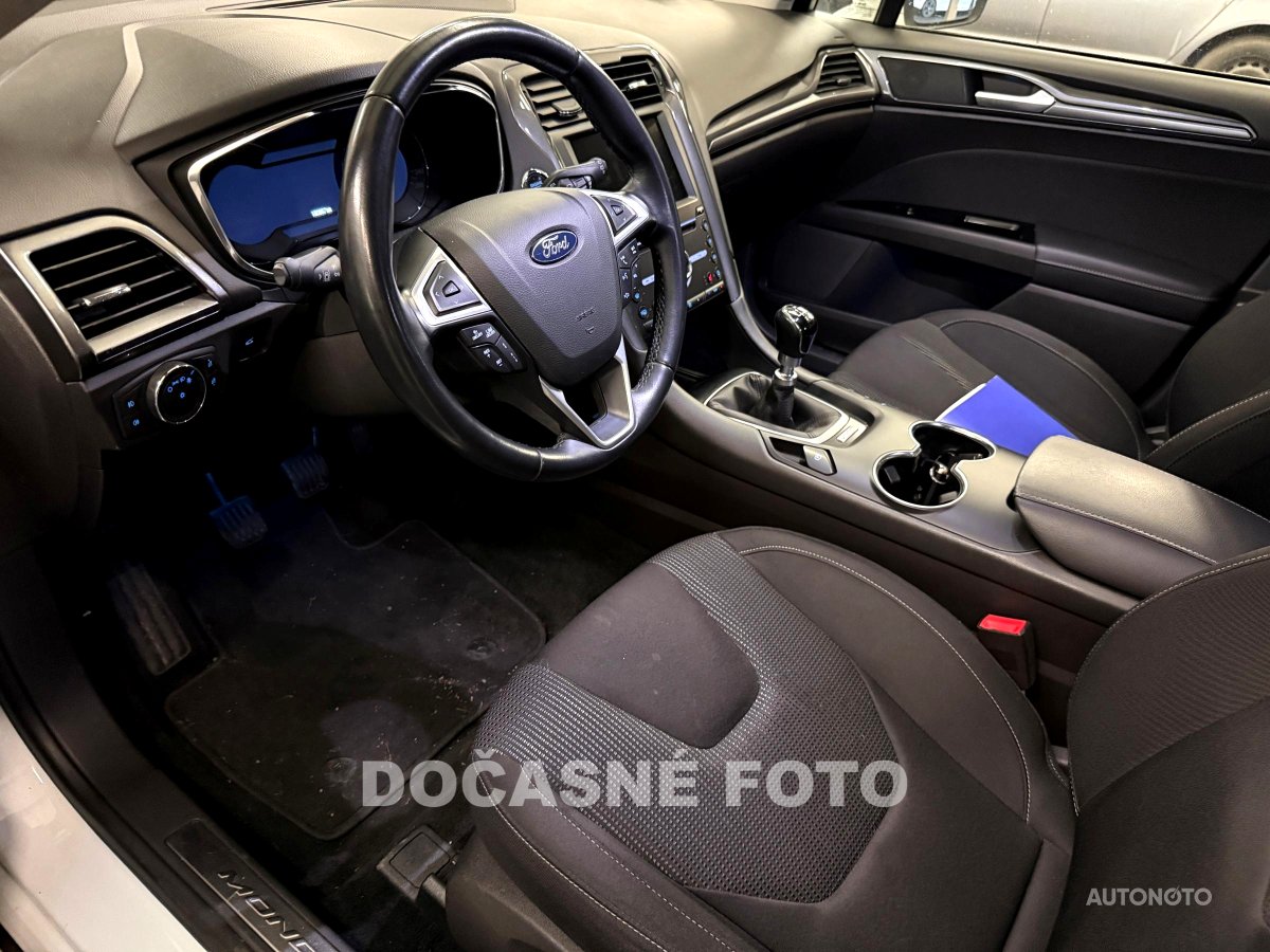 Ford Mondeo, 2019 - pohled č. 3