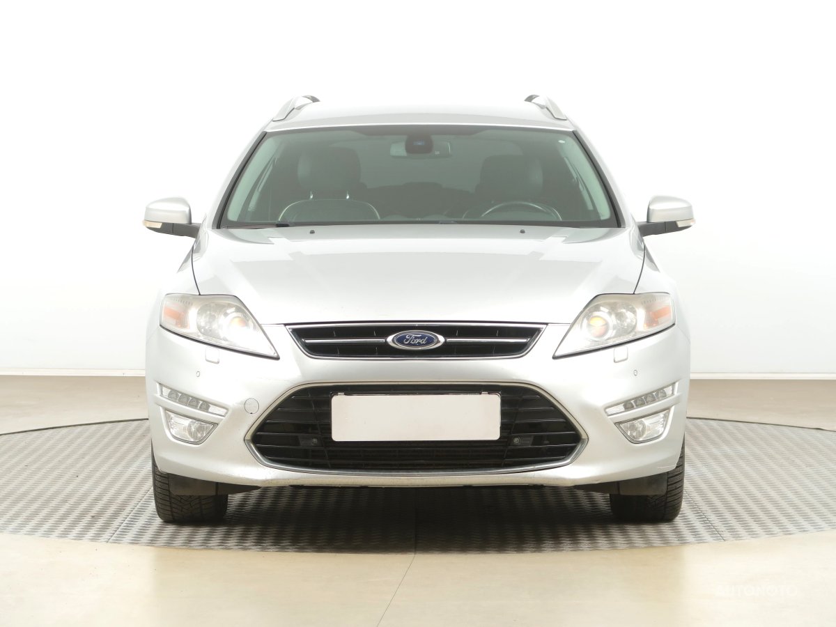 Ford Mondeo, 2011 - pohled č. 2