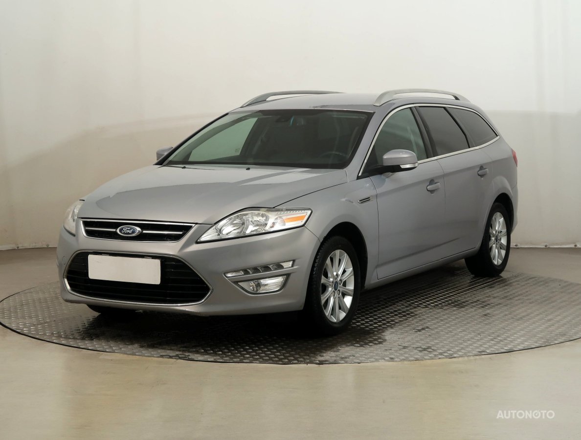 Ford Mondeo, 2011 - pohled č. 3