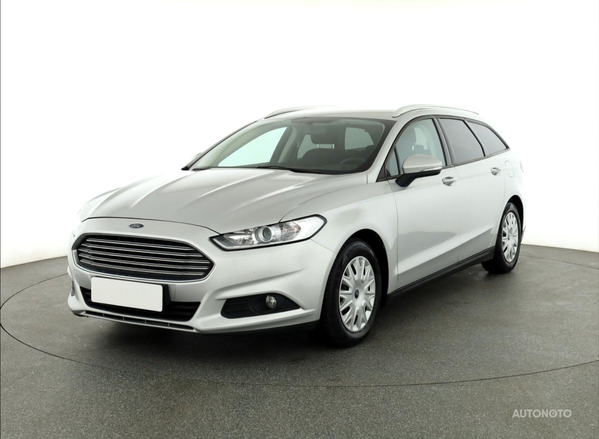 Ford Mondeo, 2019 - pohled č. 3