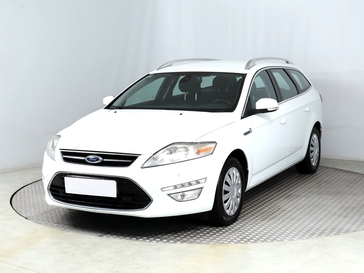 Ford Mondeo, 2012 - pohled č. 3