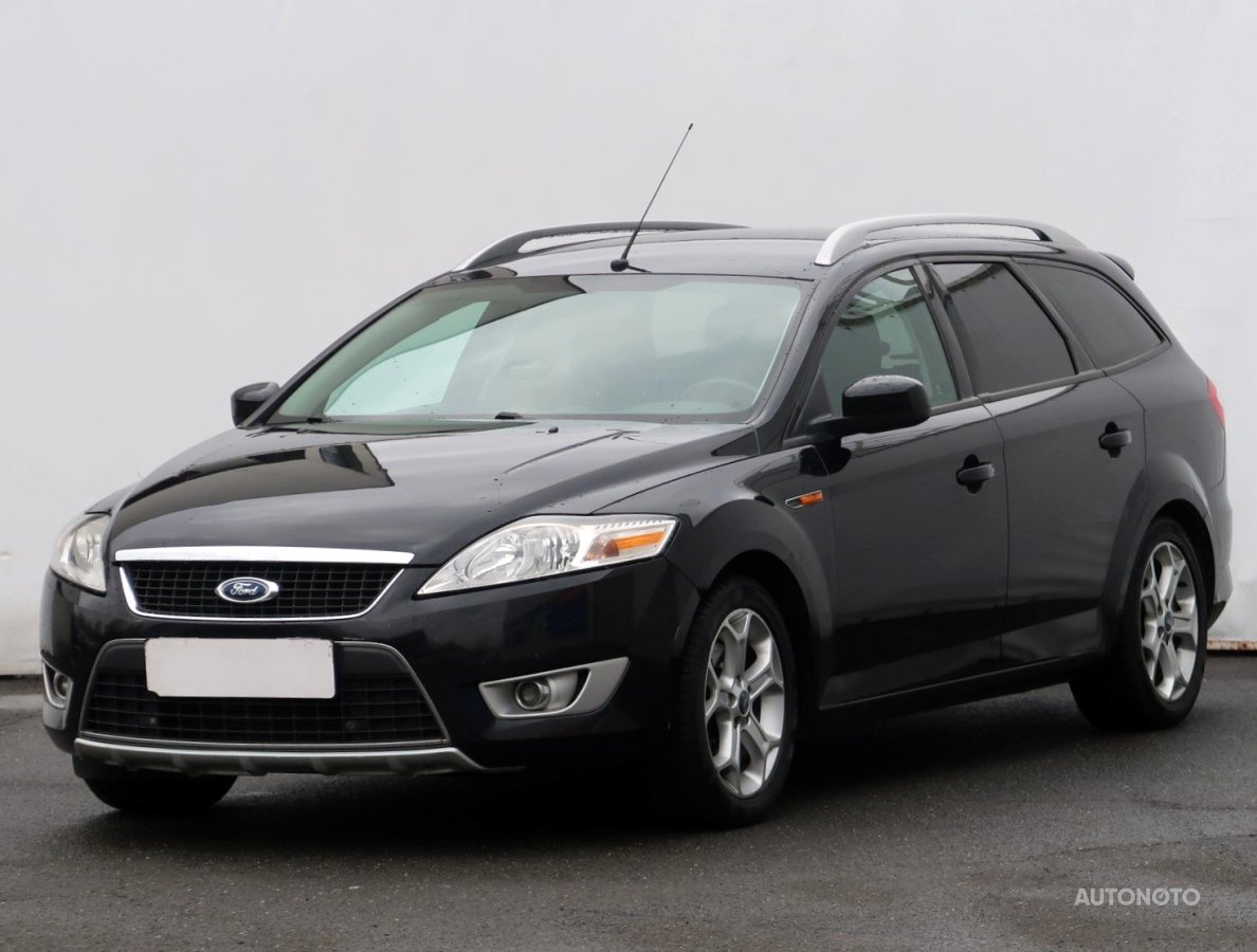 Ford Mondeo, 2010 - pohled č. 3