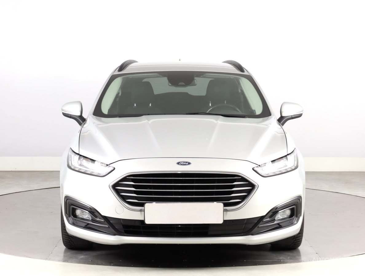 Ford Mondeo, 2021 - pohled č. 2