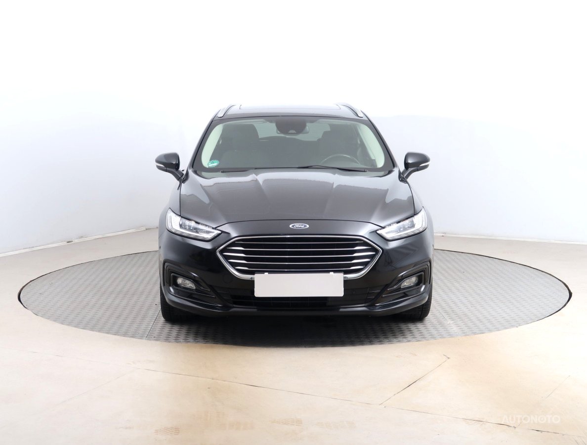 Ford Mondeo, 2019 - pohled č. 2