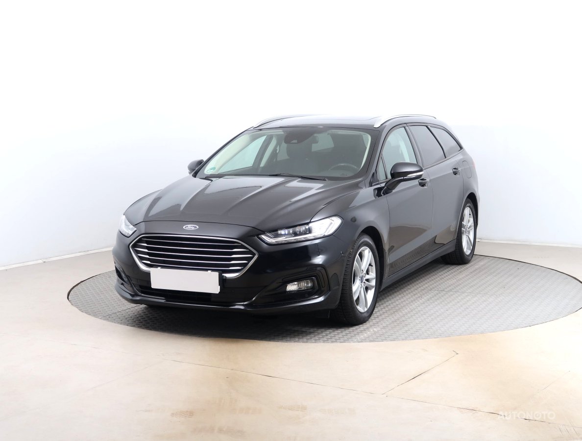 Ford Mondeo, 2019 - pohled č. 3