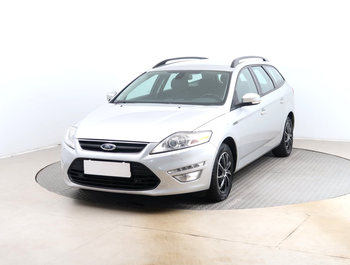 Ford Mondeo, 2011 - pohled č. 3