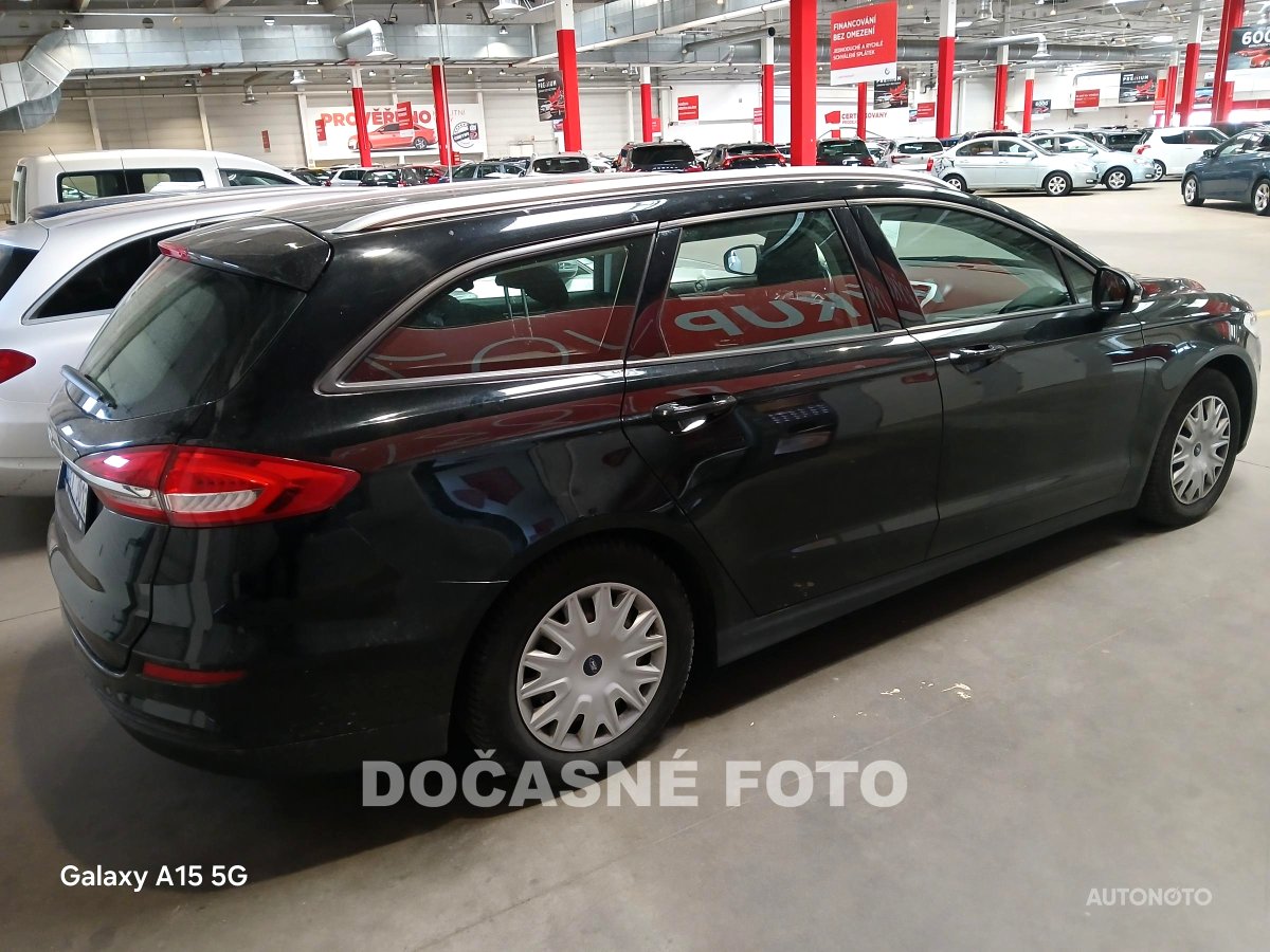 Ford Mondeo, 2019 - pohled č. 2