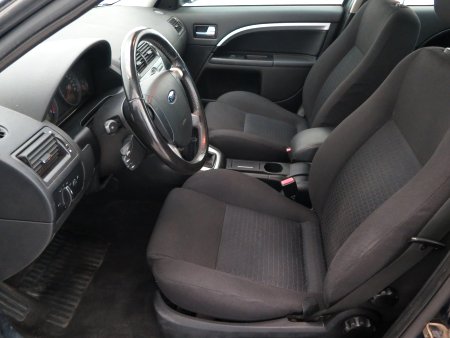 Ford Mondeo, 2004 - pohled č. 11