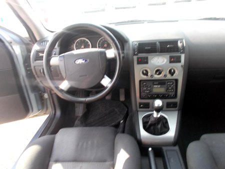 Ford Mondeo, 2001 - pohled č. 9