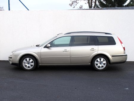 Ford Mondeo, 2004 - pohled č. 4