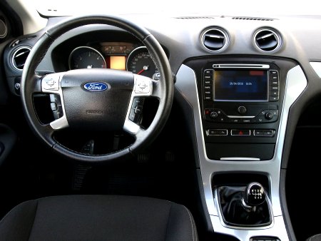 Ford Mondeo, 2012 - pohled č. 12