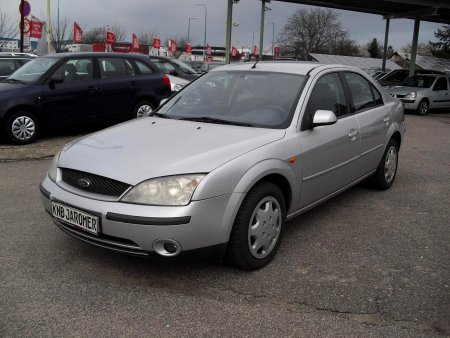 Ford Mondeo, 2001 - pohled č. 2