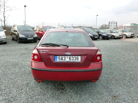 Ford Mondeo, 2005 - pohled č. 4