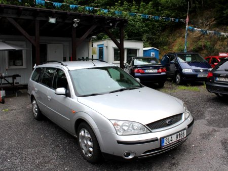 Ford Mondeo, 2002 - pohled č. 3