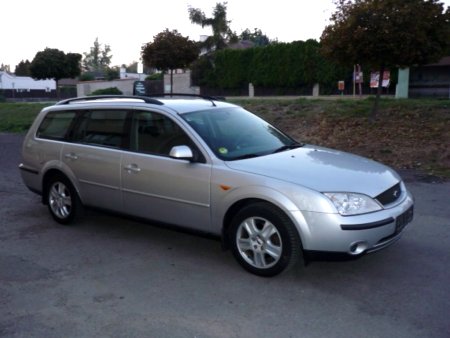 Ford Mondeo, 2003 - pohled č. 3