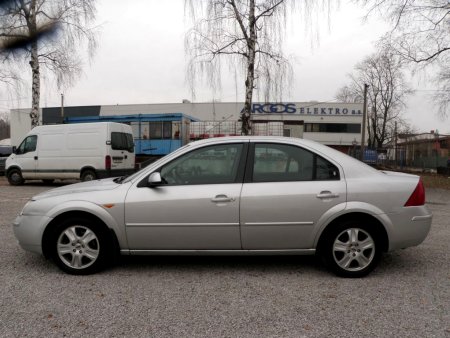 Ford Mondeo, 2002 - pohled č. 6