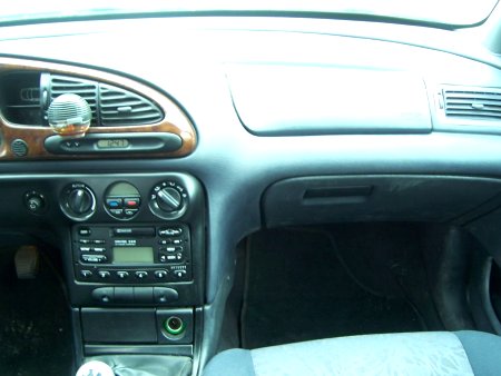 Ford Mondeo, 1998 - pohled č. 11