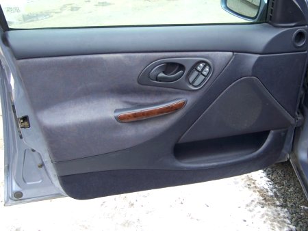 Ford Mondeo, 1998 - pohled č. 13