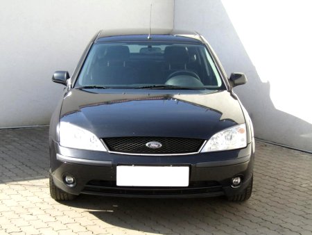 Ford Mondeo, 2001 - pohled č. 2