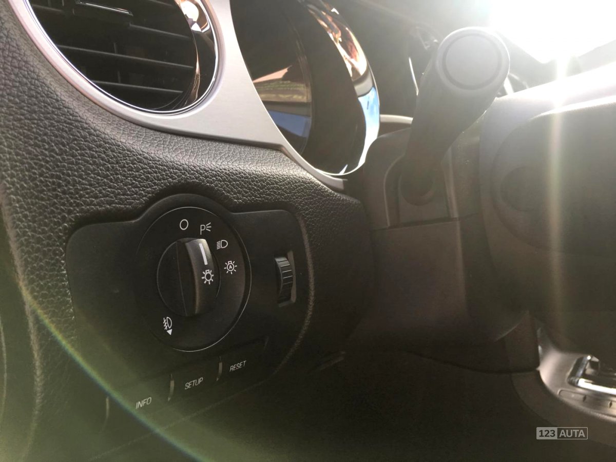 Ford Mustang, 2010 - pohled č. 17