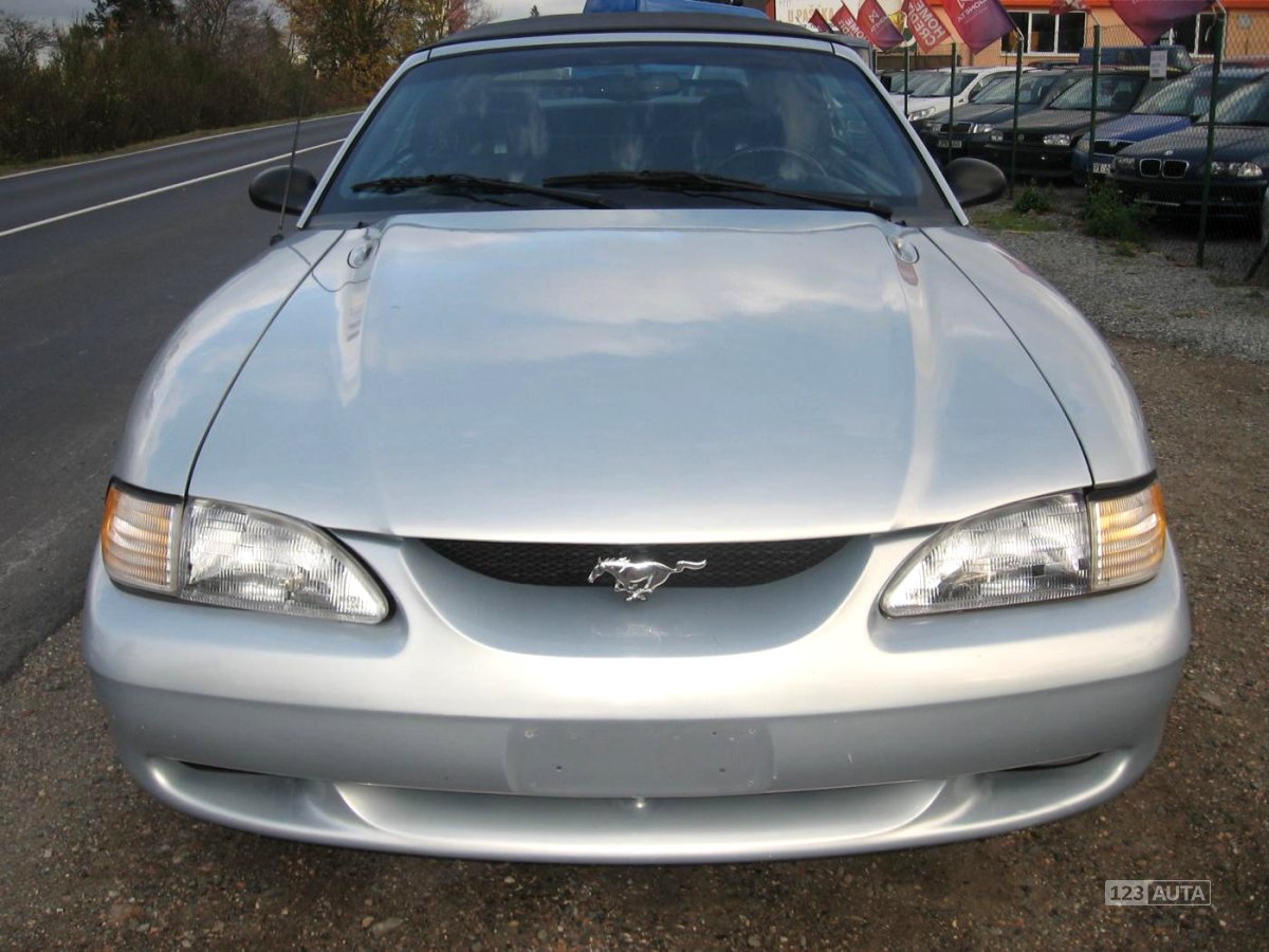 Ford Mustang, 1995 - pohled č. 8