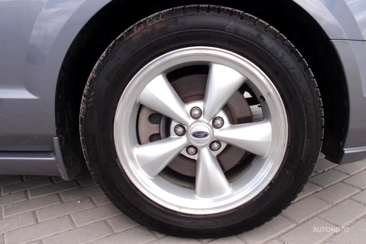 Ford Mustang, 2007 - pohled č. 9