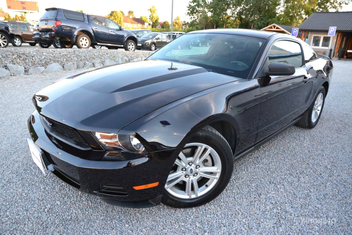 Ford Mustang, 2012 - pohled č. 1