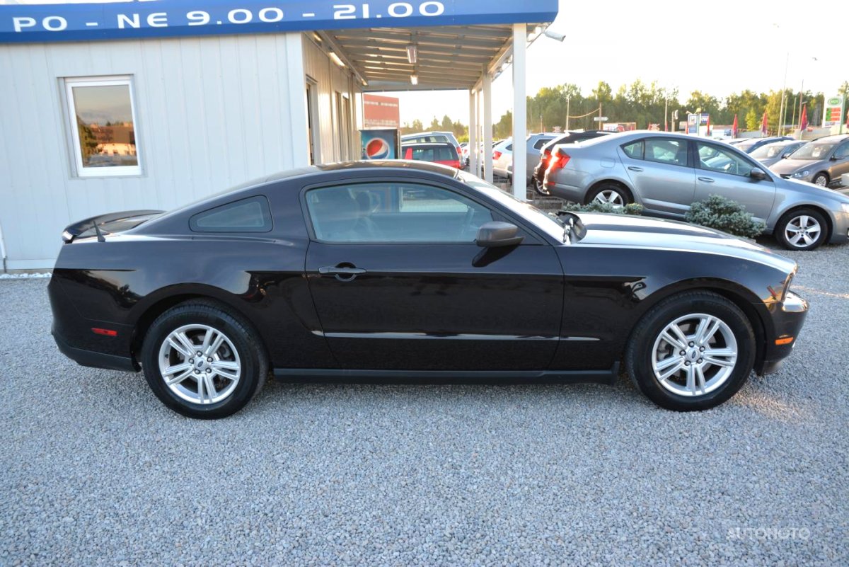 Ford Mustang, 2012 - pohled č. 10