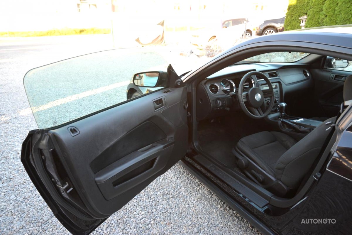 Ford Mustang, 2012 - pohled č. 4