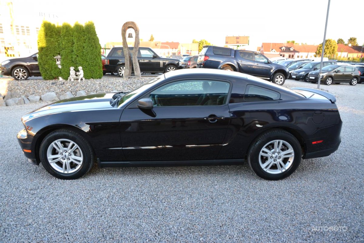 Ford Mustang, 2012 - pohled č. 9