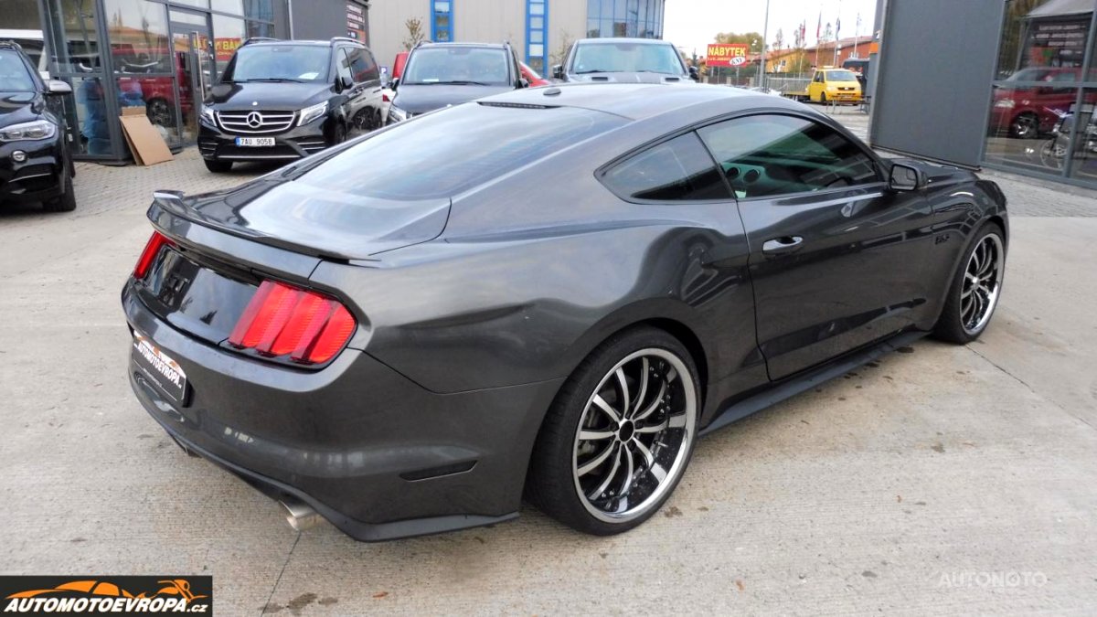 Ford Mustang, 2016 - pohled č. 3