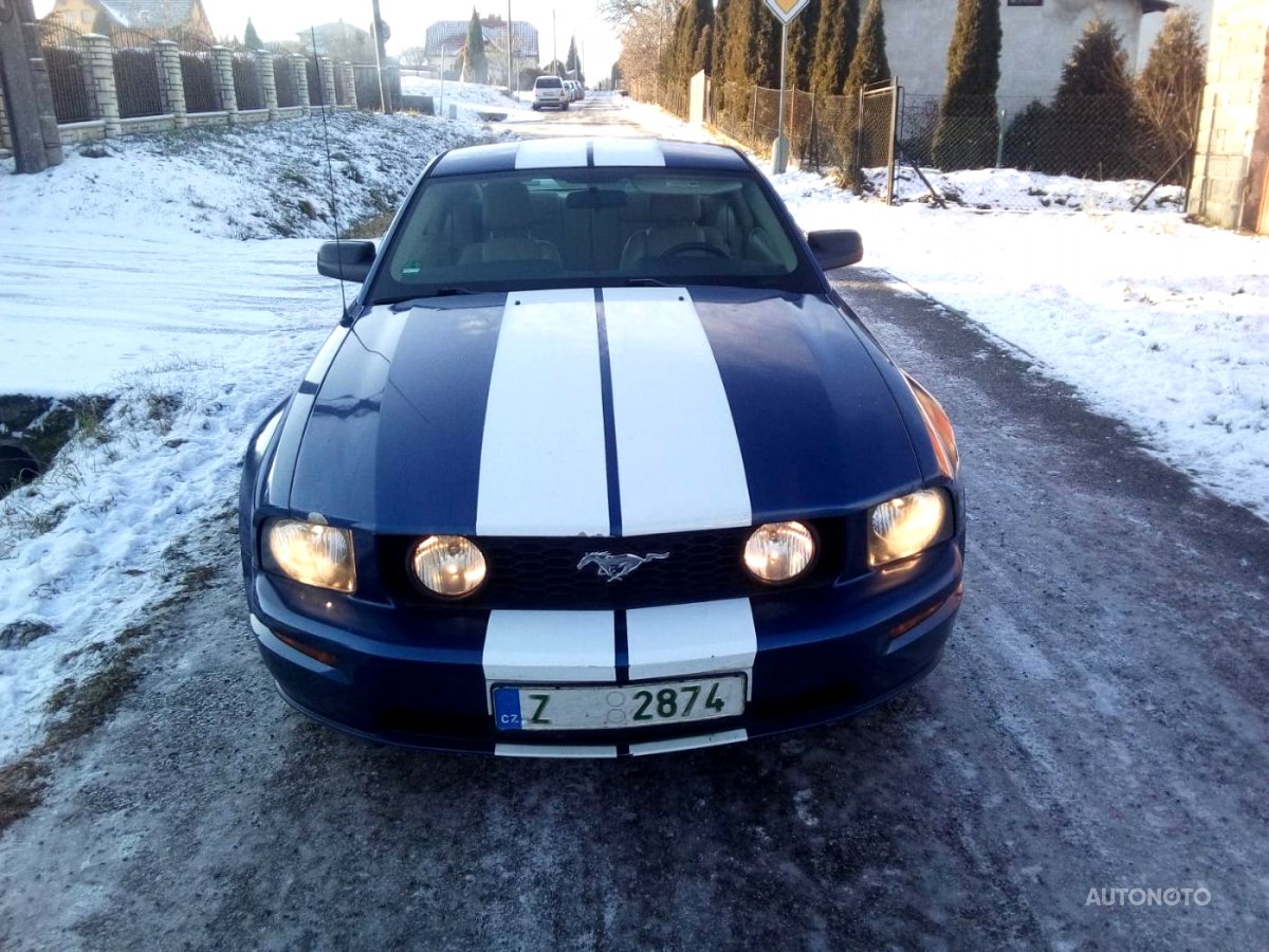 Ford Mustang, 2007 - pohled č. 3