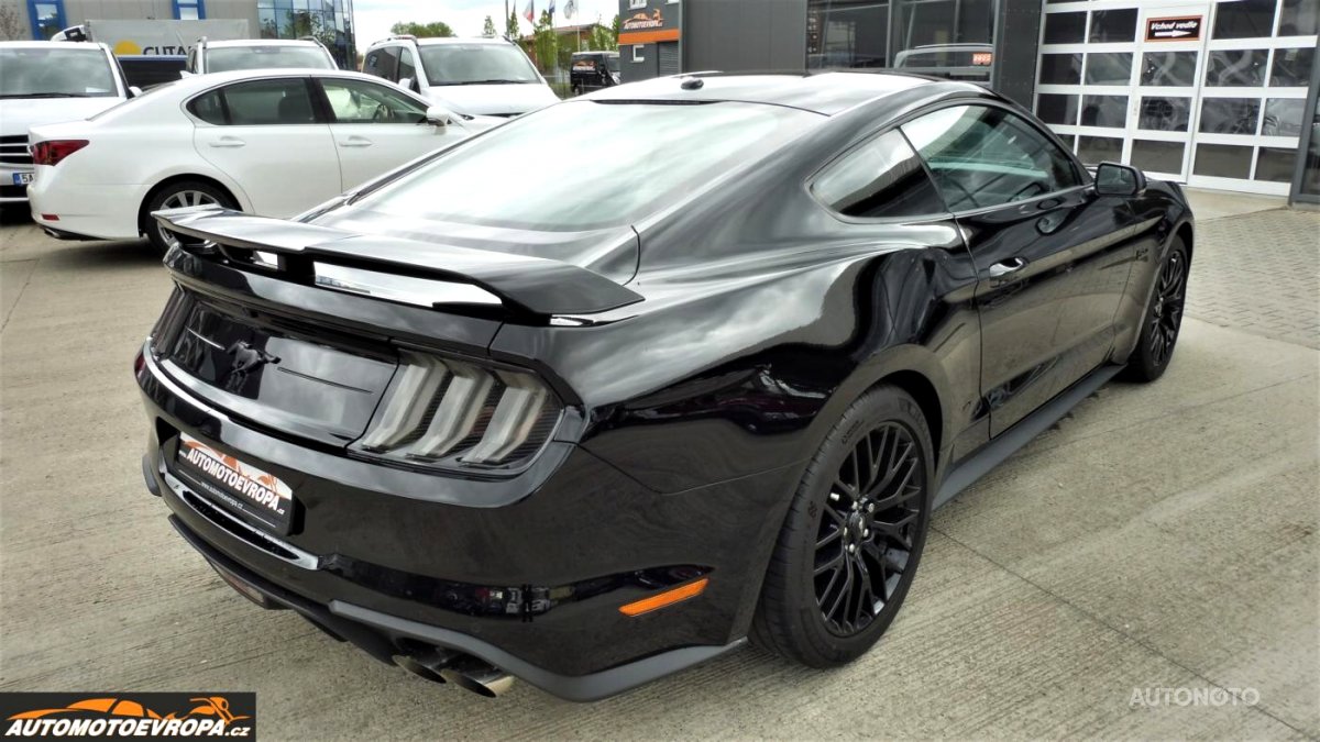 Ford Mustang, 2019 - pohled č. 3