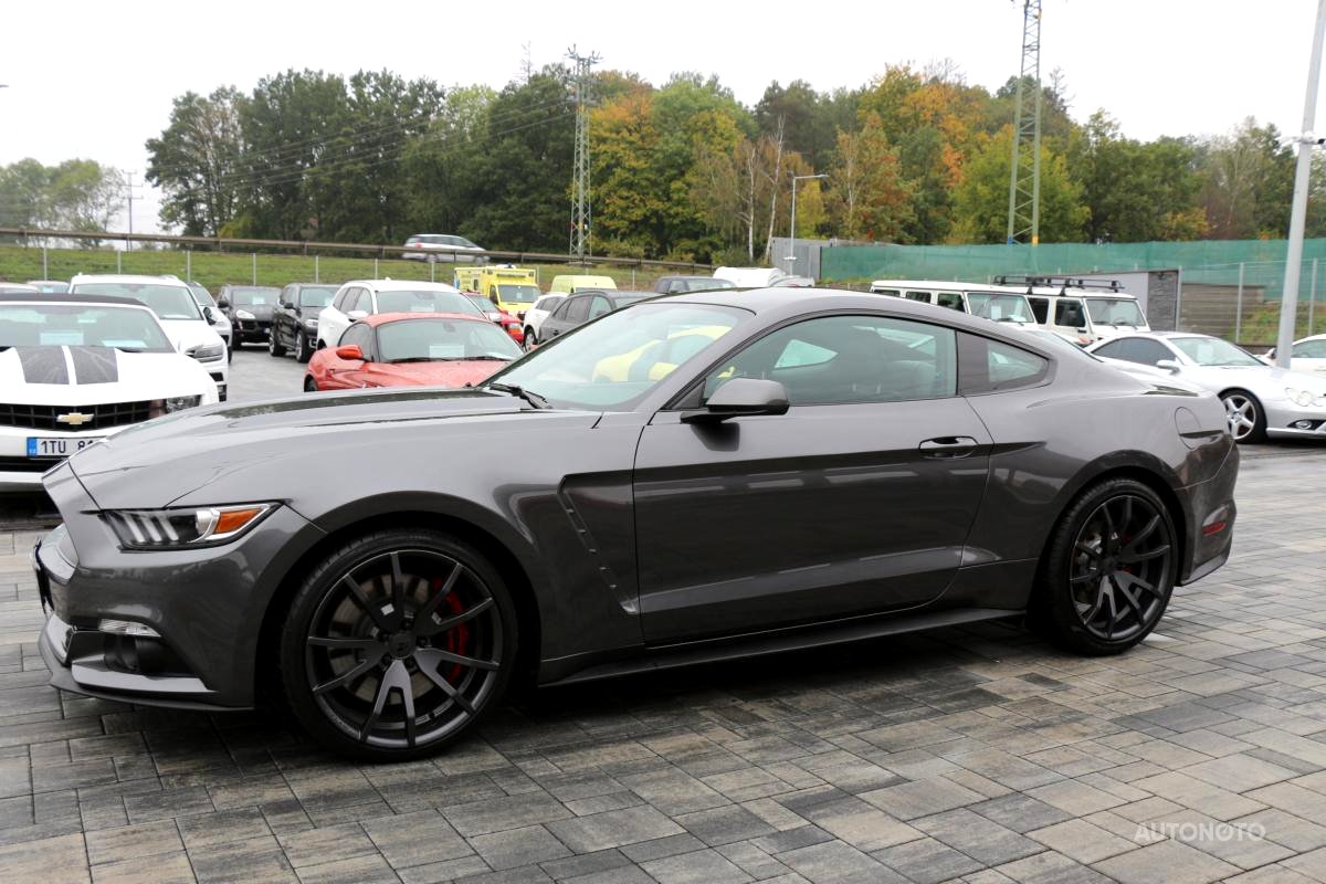 Ford Mustang, 2017 - pohled č. 3