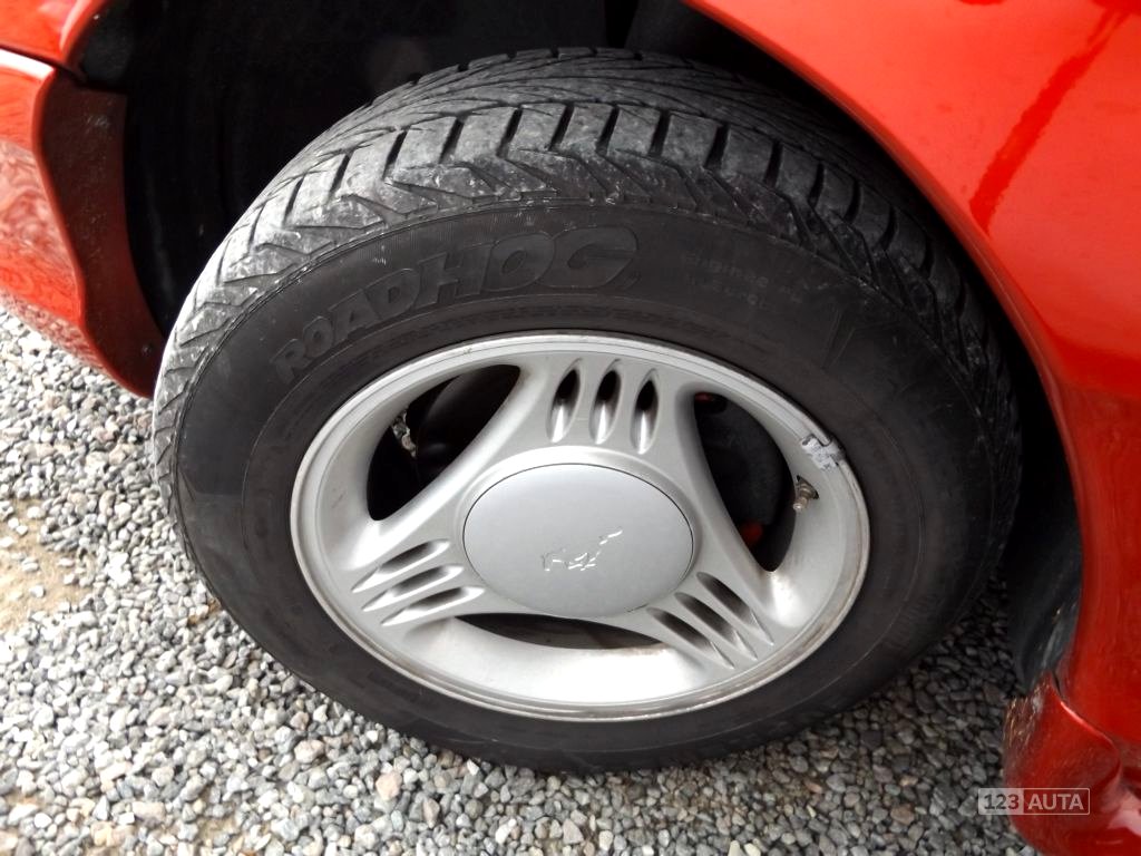 Ford Mustang, 1995 - pohled č. 20