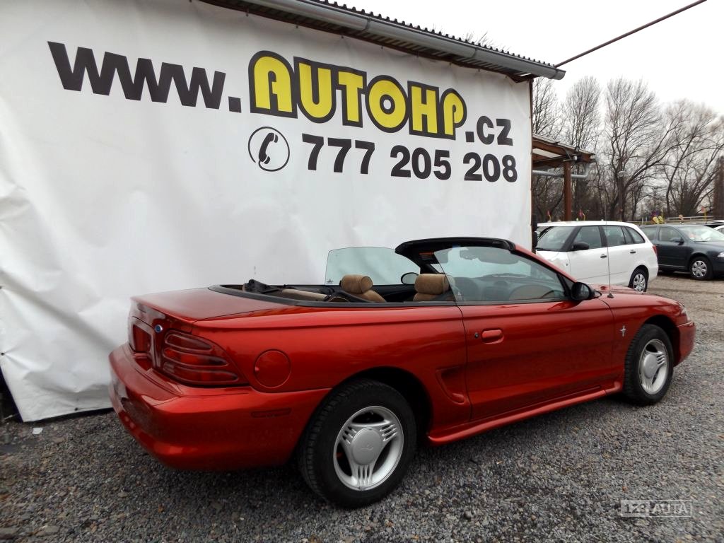 Ford Mustang, 1995 - pohled č. 5