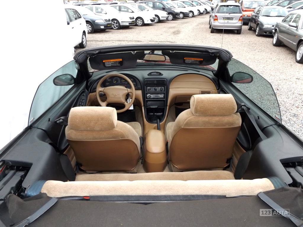 Ford Mustang, 1995 - pohled č. 7